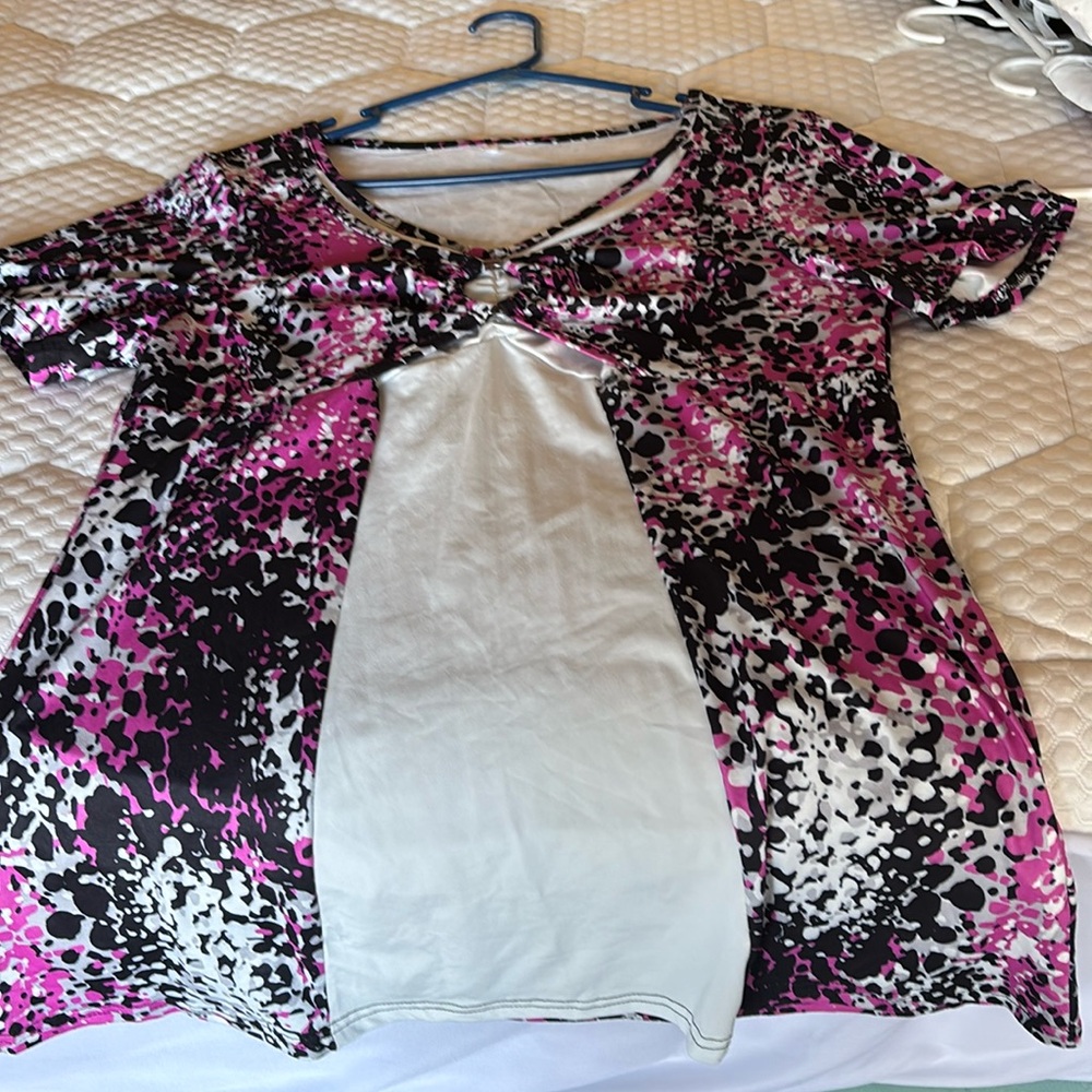 Women’s Large brand new casual shirt